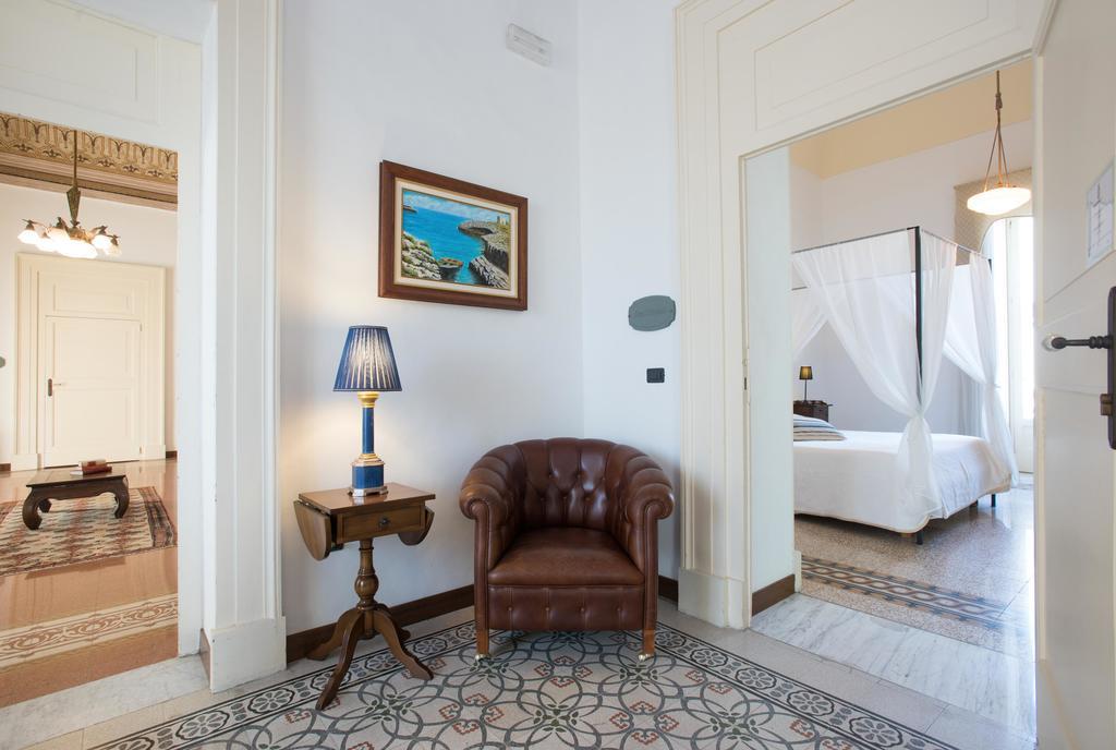 Palazzo Scarciglia - Dimora D'Epoca Bed and Breakfast Minervino di Lecce Zewnętrze zdjęcie