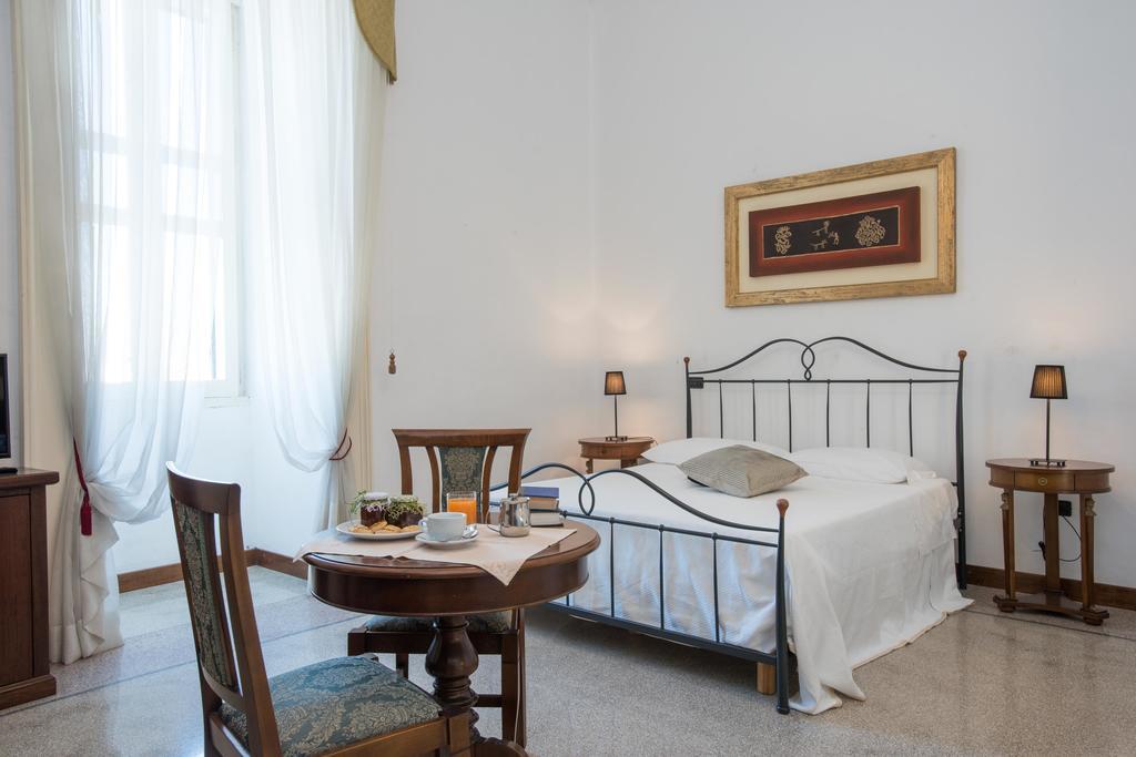 Palazzo Scarciglia - Dimora D'Epoca Bed and Breakfast Minervino di Lecce Zewnętrze zdjęcie